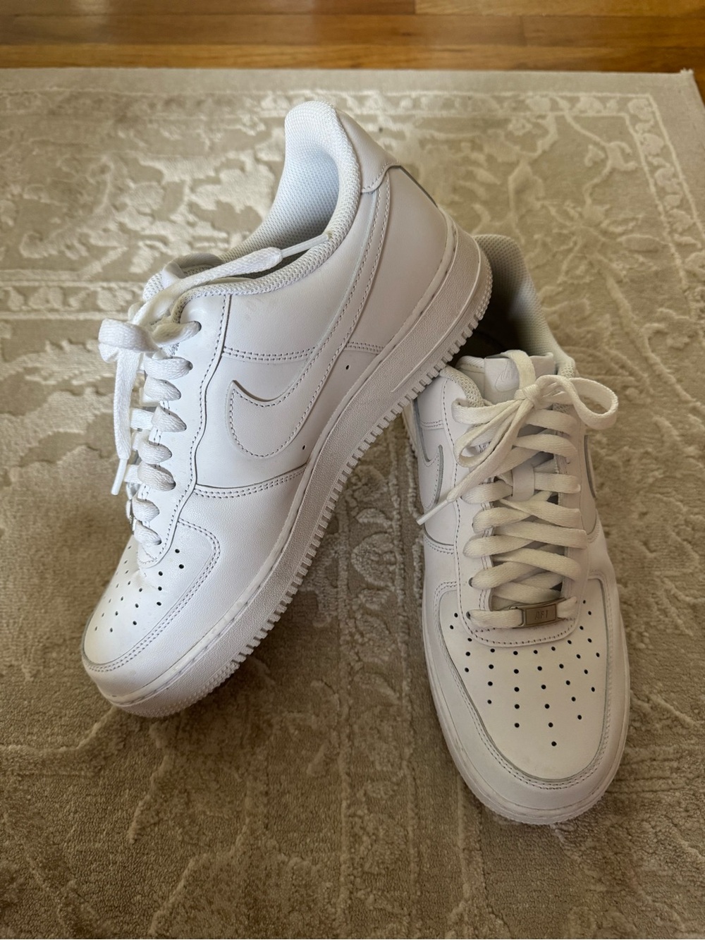 Nike Air Force 1 '07 White Shoes Sneakers, Size 9.5